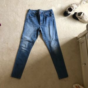 american eagle high rise jeans